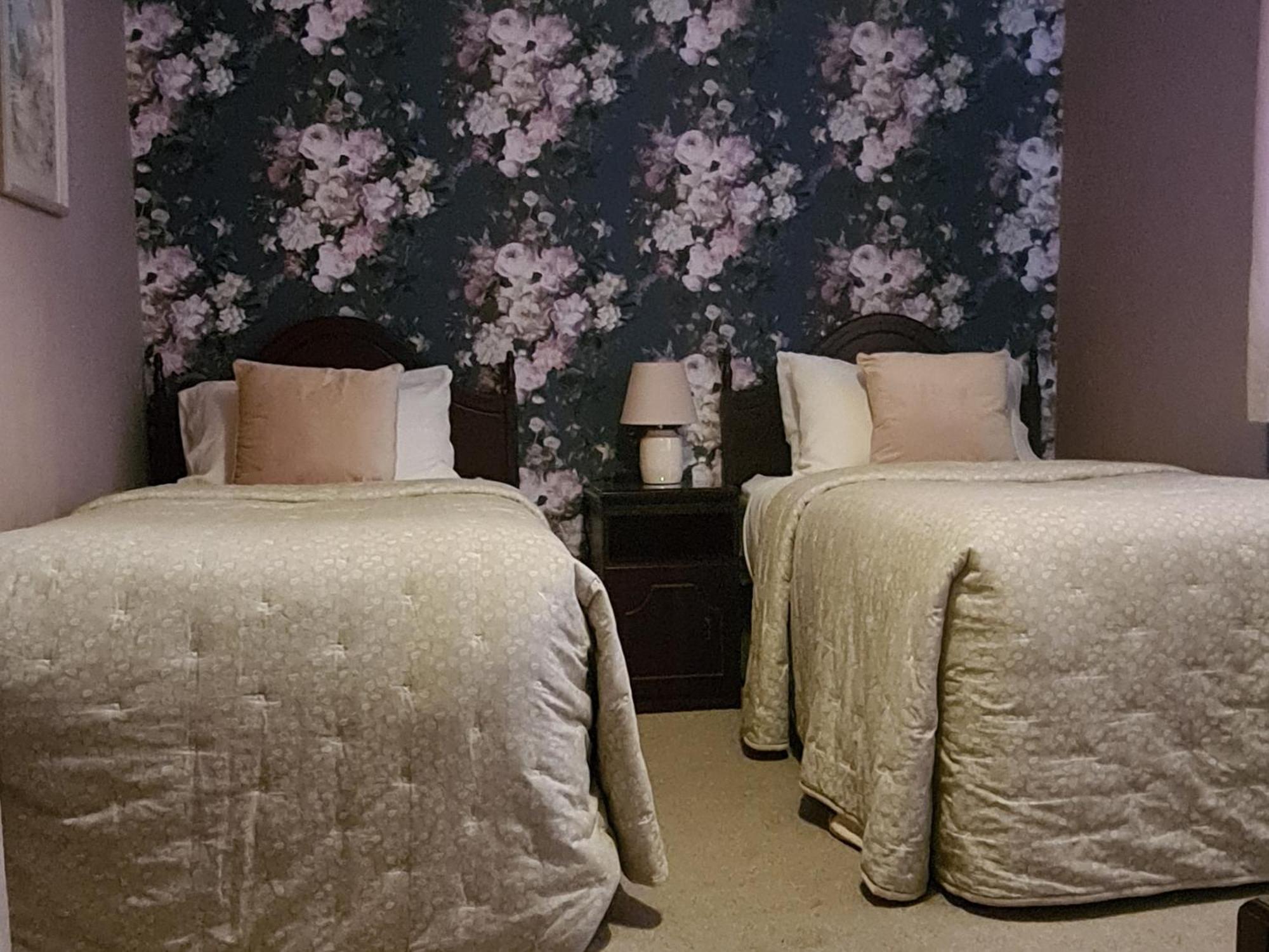 Innishannon Grey Gables Farmhouse B&B מראה חיצוני תמונה