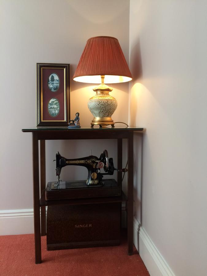 Innishannon Grey Gables Farmhouse B&B מראה חיצוני תמונה