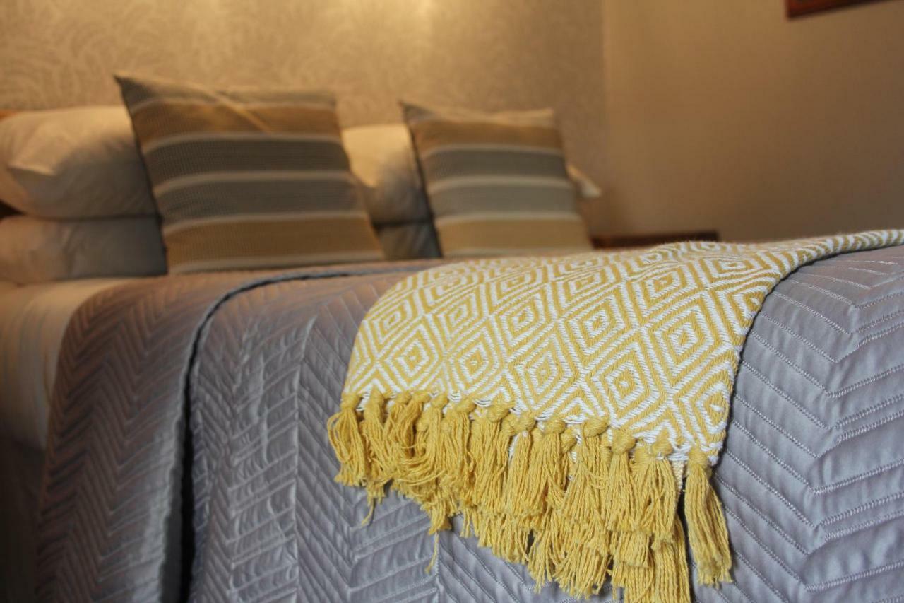 Innishannon Grey Gables Farmhouse B&B מראה חיצוני תמונה