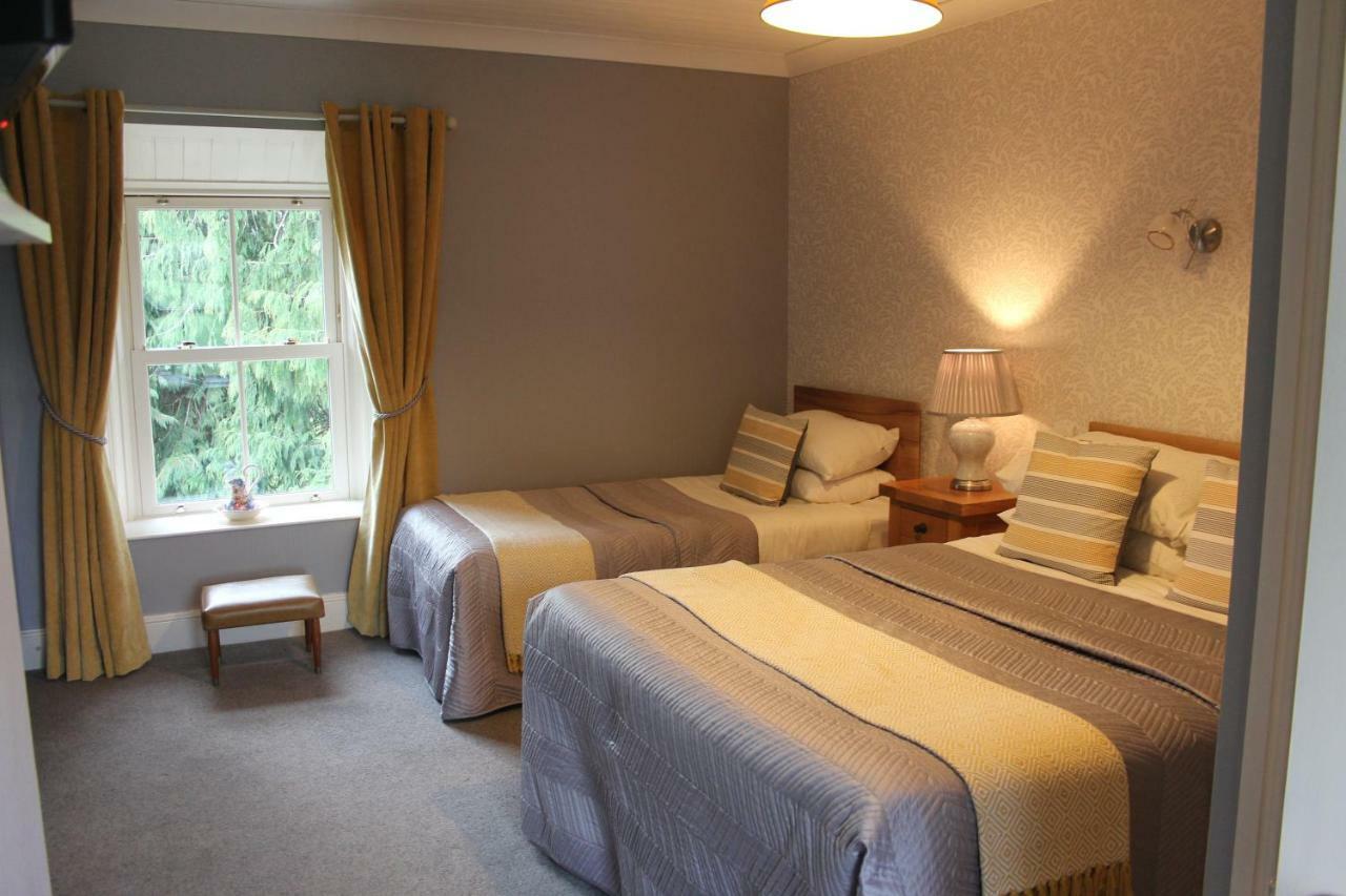 Innishannon Grey Gables Farmhouse B&B מראה חיצוני תמונה