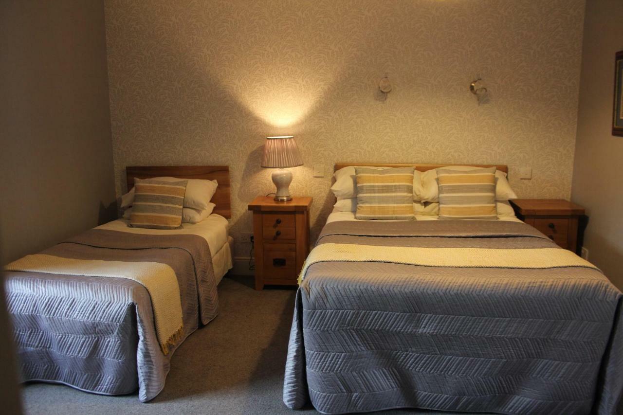 Innishannon Grey Gables Farmhouse B&B מראה חיצוני תמונה